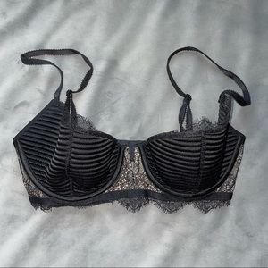 victoria’s secret black bra